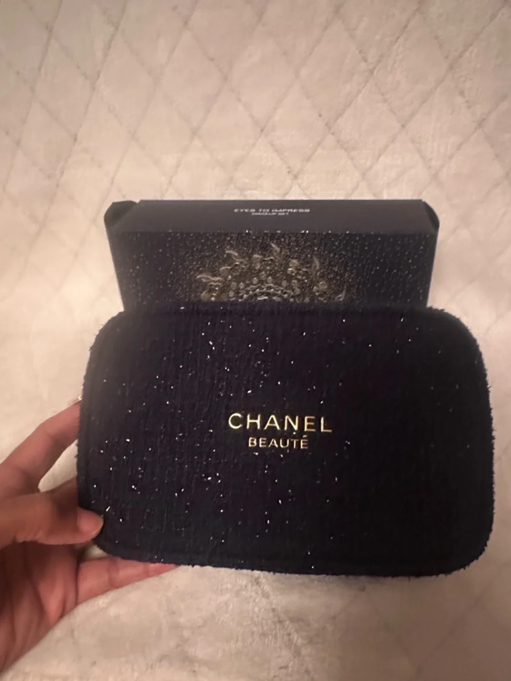 GWP-CHANEL Beauté Navy and Gold Glitter Cosmetic Bag